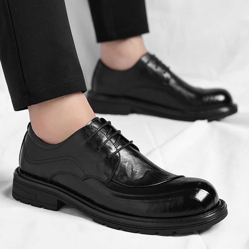 Scarpe stringate in vera pelle - Men Formal Wear Wedding recensione e prezzo