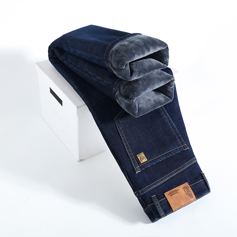 Jeans in pile caldo invernale  - Levis Jeans 501 recensione e prezzo